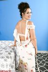 Mature Housewife Zayda J Puts On a Sexy Show with Messy Hair