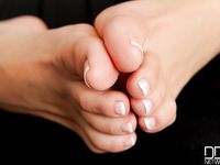 Hot Legs and Feet with Carol Goldnerova