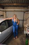 Blonde MILF Susi Shows Off Tight Body - No Clothes Needed
