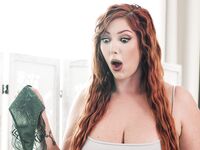 Curvy Lesbians Lauren Phillips and Leana Lovings Cum Together