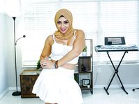 Curvy Arab MILF Gets Fucked Through Lingerie - Pics (Lilly Hall)