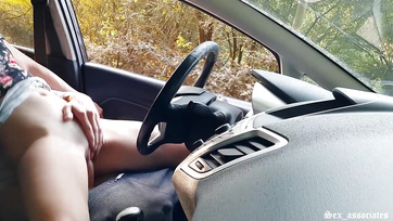 Caught in the Act: She Saw Me Jerking Off in the Car and Came Over to Ride