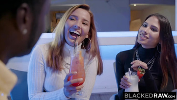 Adventurous Guy Hooks Up with Beautiful Teen Girls and Double Dives