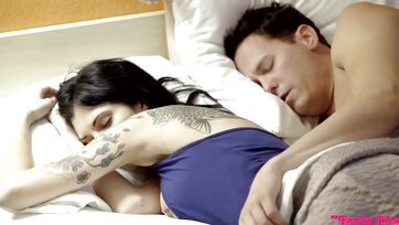 Stepbro Fucks Horny Stepsisters on Vacation