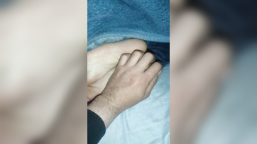 Fuck and Creampie Sweet Teen Pussy Before Bed