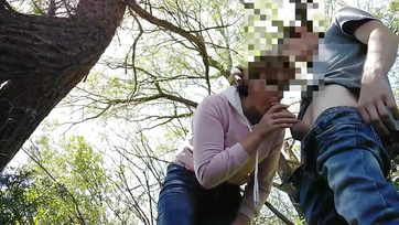 Russian Couple Gets Frisky in the Public Park