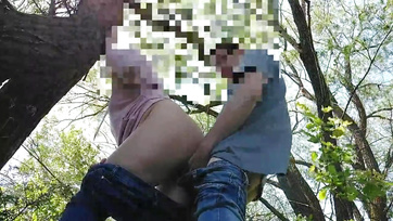 Russian Couple Gets Frisky in the Public Park