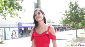 Russian Tourist Seduced by Undercover Agent in Berlin