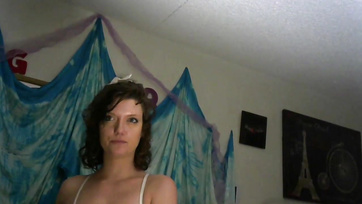 Sneaky Teen Seduces Stepdad into Bed
