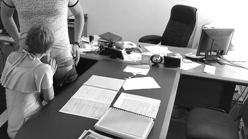 Office Hidden Camera Catches Boss Banging Cute Secretary