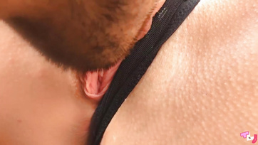 Skinny Berlin Girl Gets in the Mood for Fucking in the Forest