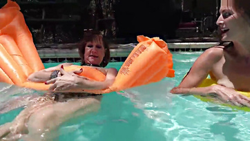 Hot MILF and her bushy pussy stepdaughter masturbate together
