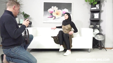 Craving the Photographer's Sausage: Hot Lebanese Babe in Action