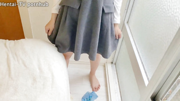 Slim Japanese Girlfriend's Trimmed Muff Got Splattered by His Fake Cock