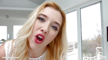 Raunchy Blonde Banged Hard in the Ass While Sucking Cock
