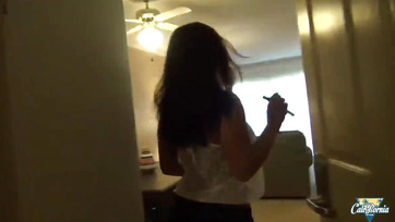 French Cutie Seduces Guy to Fuck Her Muff