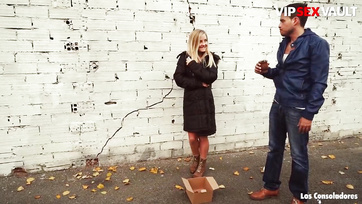 Blonde Babe Joyfully Joins Young Couple as Third