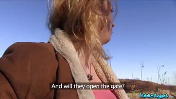 Gas Trickery: Persuading a Stranger Girl to Give Head Easy-peasy
