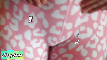 Sneaky Creampie in Yoga Pants and Pulled out Like Nothing Happened