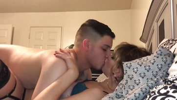 Amateur Wife Bounces on Her Man's Cock and Has an Intense Orgasm