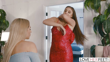 Pleasuring Her Horny Girlfriend with Her Foot - Real Lesbian Pussy Play