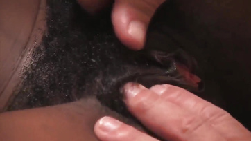 White Guy Pumps Black Bombshell's Juicy Muff