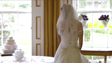 Banging her hot pussy with the guys on her wedding day