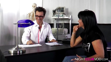Berlin MILF Wife Gets Her Pussy Filled by Naughty Doctor's Hard Cock