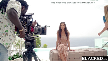 Sexy white babe handles 2 huge cocks like a pro