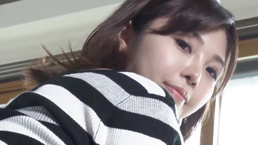 Curvy Cutie Pampers the Rising Cock of a Stunning Japanese Babe
