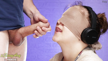 Sloppy Blowjob Surprise in Classmate's Mouth during Taste Testing Game
