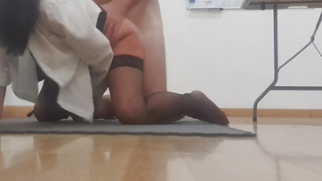 My boss's nymphomaniac wife seduced me and I fucked her brutally.