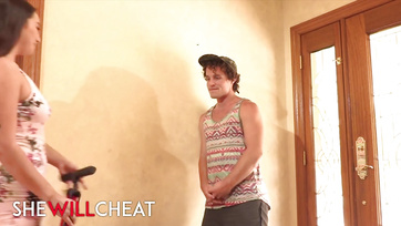 A Cheating Girlfriend's Fling with the Hunky Neighbor Lad