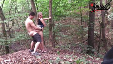 Public amateur forest sex