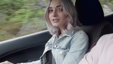 Raw Reality Sex with a Random Amateur Babe