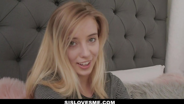 Step-sis Wakes Up to Stroke Brother's Hard Cock
