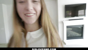 Sucking her stepbrother's cock instead of studying at the pussy school