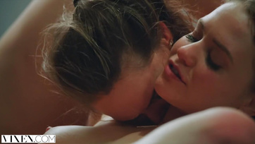 Massive Group Sex with the Sexiest Nymphomaniac Babes
