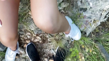 Stylishly pulling and sucking cock in nature: Stunning teen babe