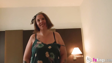 The big-bottomed woman desperately craves a young cock