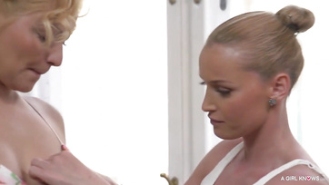 Thirsty for the Sexy Blonde Budapest Lady's Juicy Cum