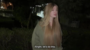 A nagymellű szőke csajszi már a megismerkedésünk napján meglovagolta a dákómat