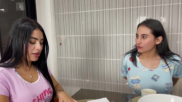 Fucking Each Other's Big-Assed Chicks During a Friendly Gathering