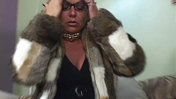 My Naughty Mother-in-Law Invited Me Over for a Chat, But Turns Out She Just Needs a Good Scratch