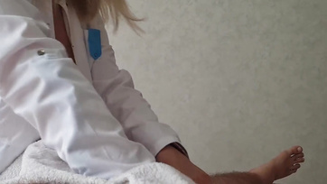 Nem gondoltam volna hogyha felkeményedik a farkam masszázs közben a csaj kérdés nélkül kiveri