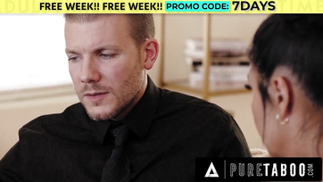 A lánya fiatal fiújával bujálkodik titokban a szexmániás vietnámi anyuka