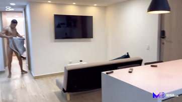 Miután lehiggadt a csajom hármasban folytattuk tovább a kefélést a szexbabámmal