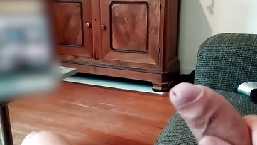 Mivel pont ovulált a perverz mostoha anyukám, a segglyukába kellett beleélveznem