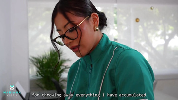 Hagyta a latin doktornő hogy a betege megbassza a kis puncját miután megvizsgálta a péniszét