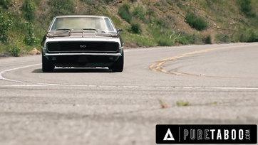 A nagyfarkú néger faszik az útszélén kefélték meg a kocsiból kiszálló milf anyukákat